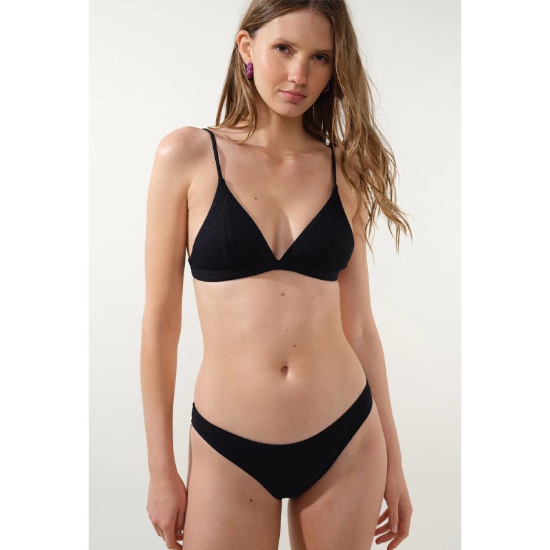 Bikini - Imagen 9
